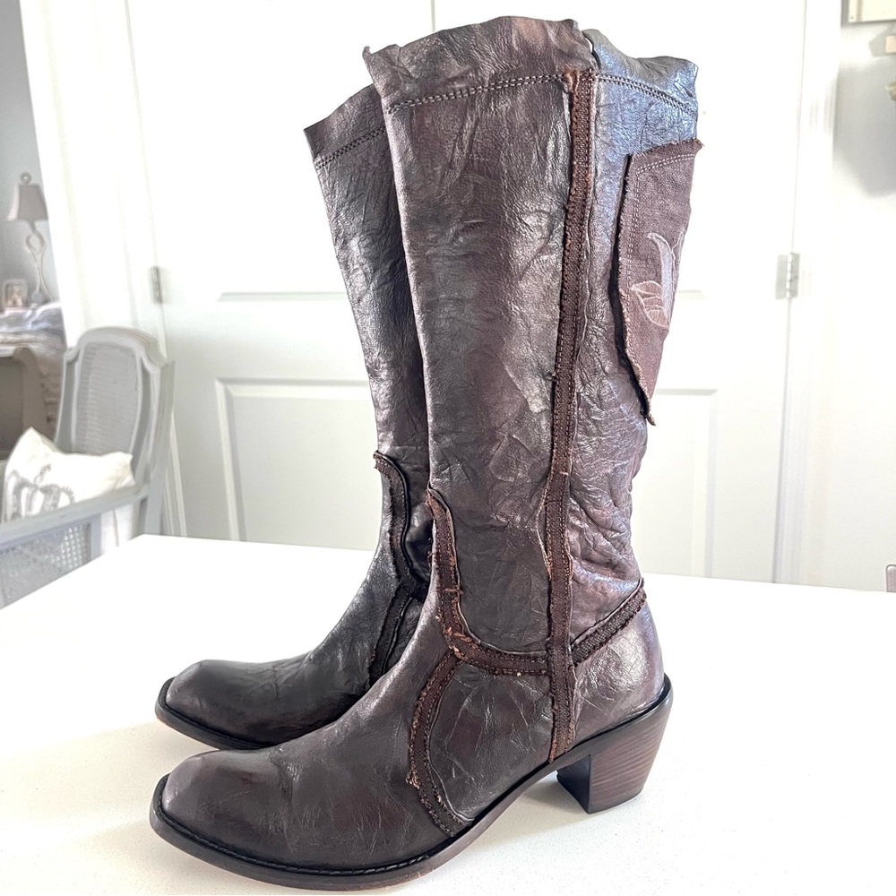Siren by Mark Nason Villa Boot
Dark Brown Rare Vintage - Picture 12 of 16